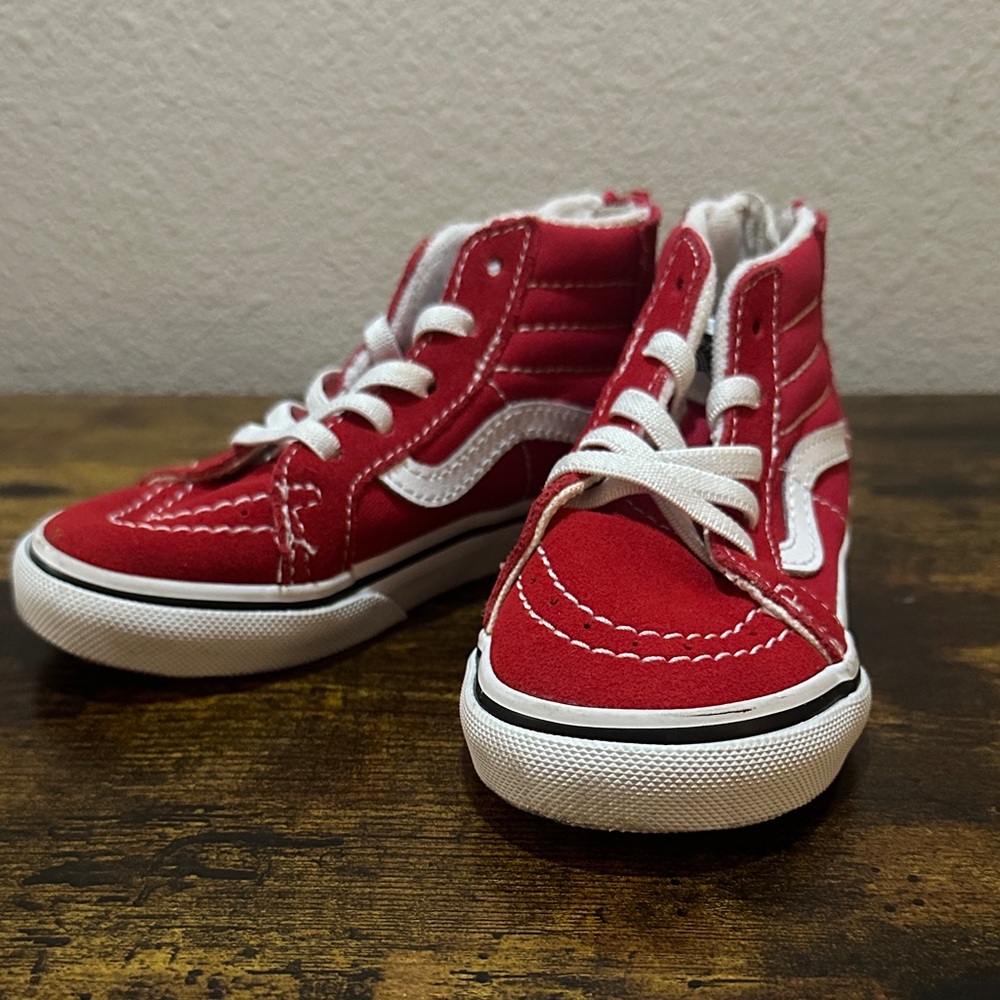 Vans Kids Toddler 7.5 Red High-Top Sneakers